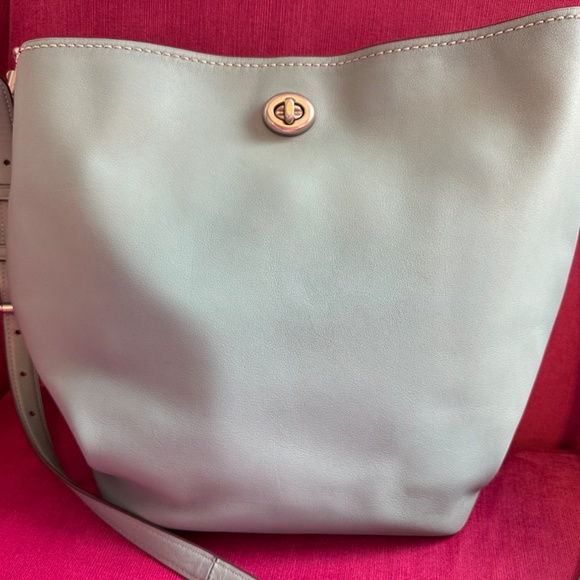 Coach 1941 turnlock duffle - Picture 3 of 15